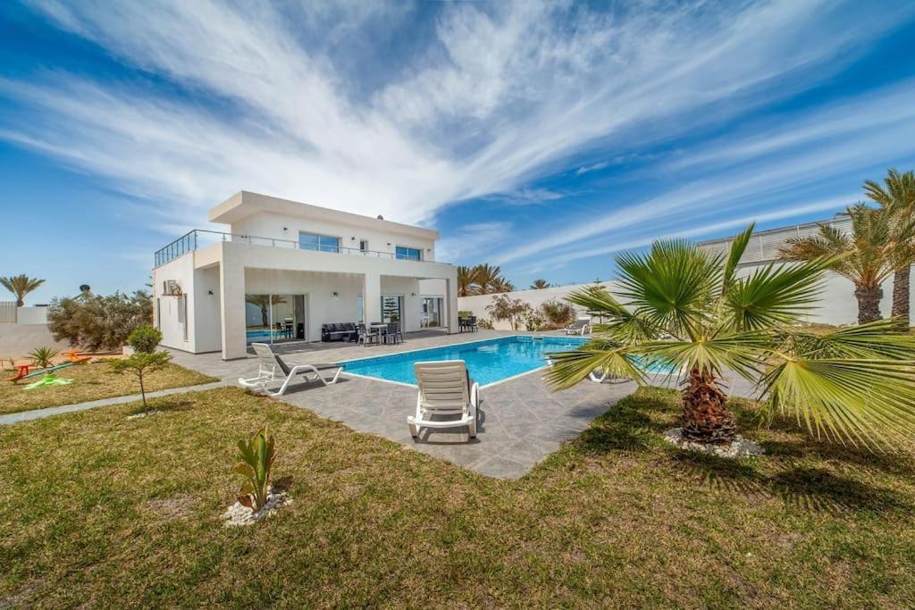 Dar Meryem Villa Piscine Sans Vis-A-Vis Djerba Мидун Екстериор снимка